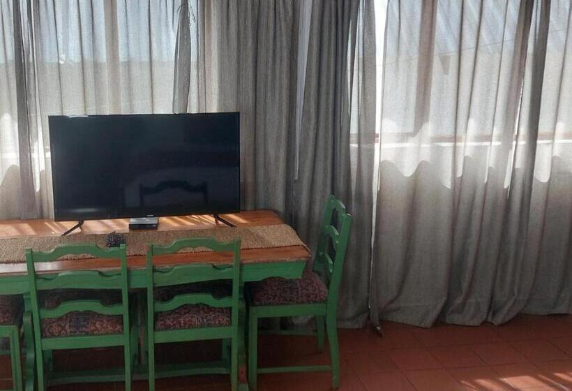 Семейное Студио, Geluksdam Guest House
