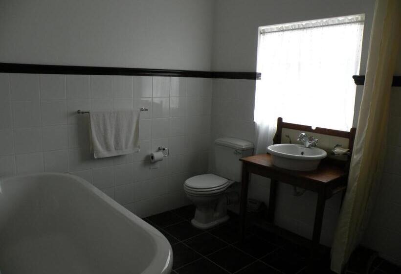 חדר סטנדרט, The Historic Pig And Whistle Inn