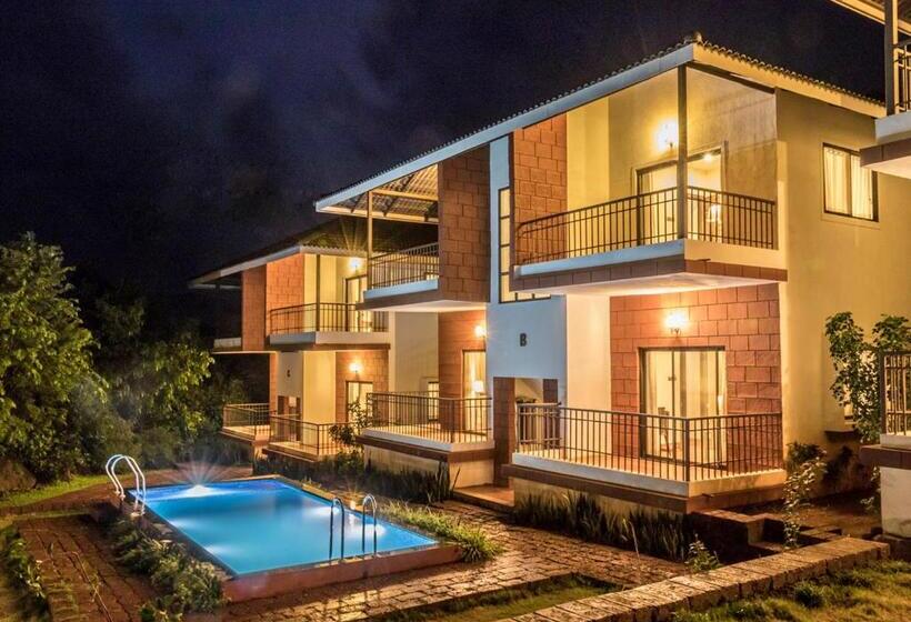 جناح سوبيريور, Forest Escapes Koyna