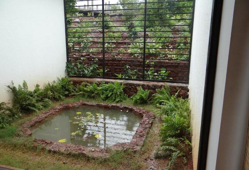 וילה בת 2 חדרי שינה, Forest Escapes Koyna