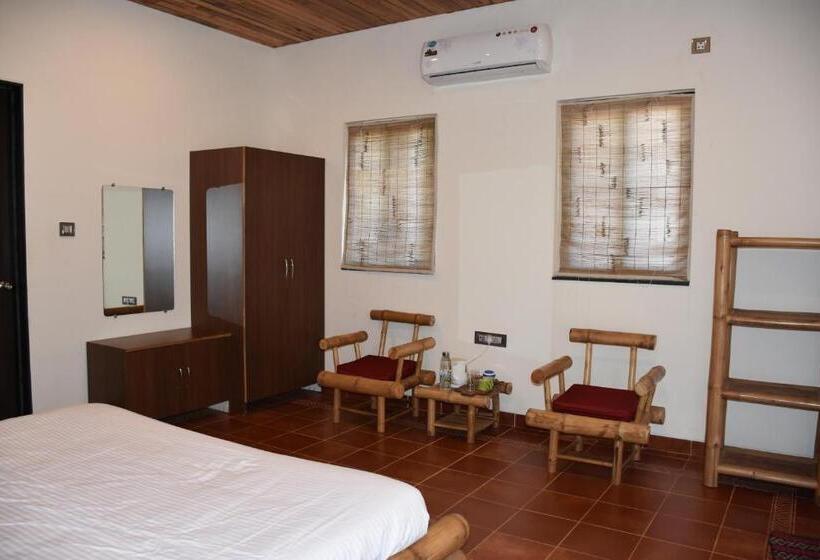 فيلا غرفتين نوم, Forest Escapes Koyna