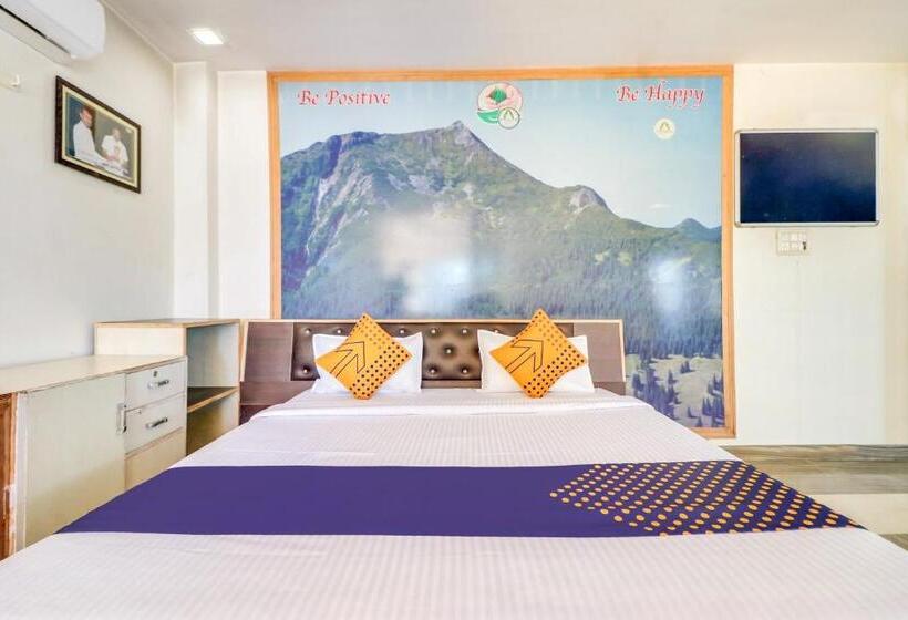 Трехместный Номер Классика, Spot On Hotel Lake City