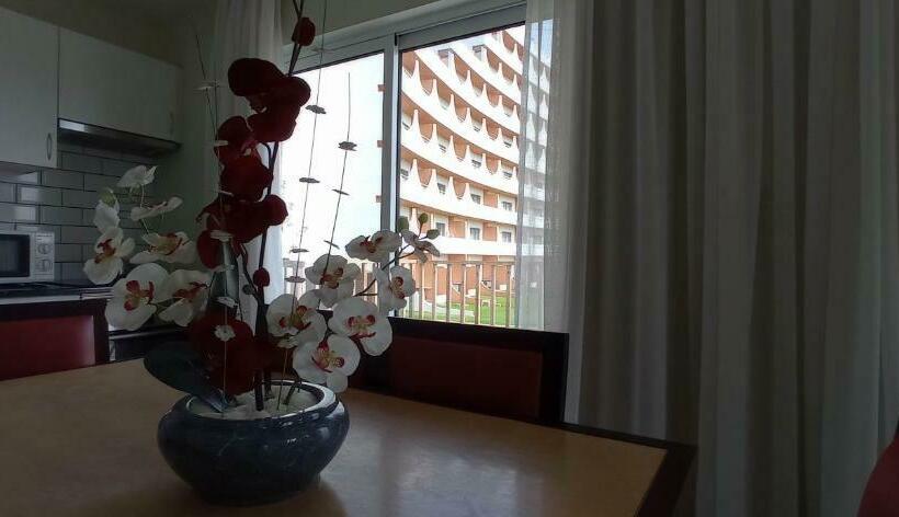 بنجلو قياسى مطلّ علي الحديقة, Apartamento Paraiso De Albufeira