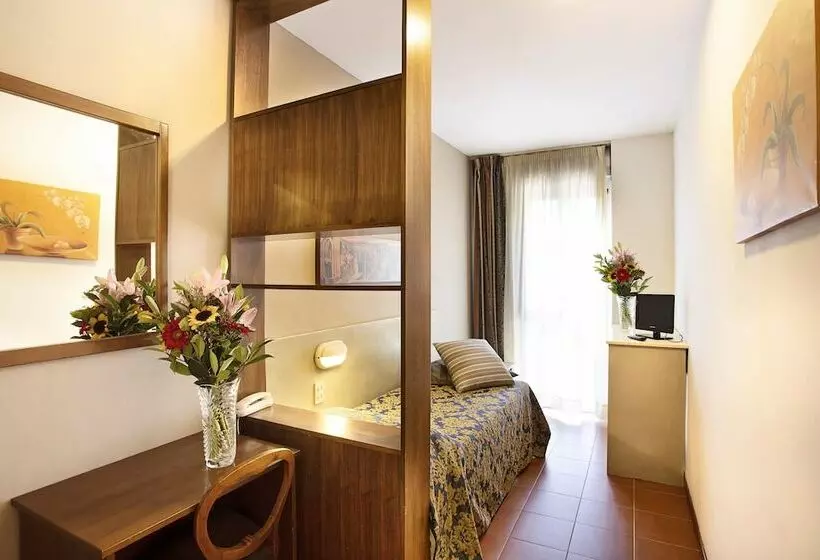 اتاق استاندارد یک نفره, Corolle