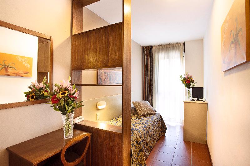 اتاق استاندارد, Corolle