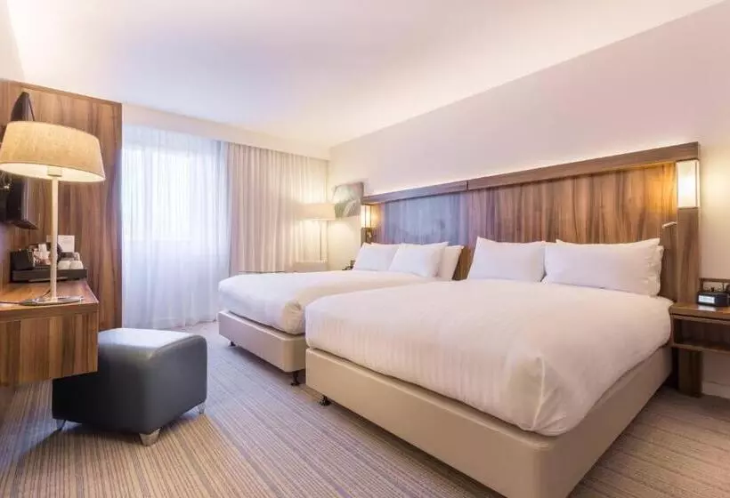ファミリールーム, Courtyard By Marriott Glasgow Airport