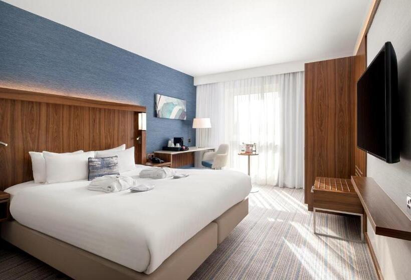 キングサイズベッドのエクゼクティブルーム, Courtyard By Marriott Glasgow Airport