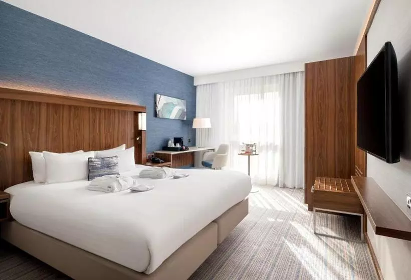 キングサイズベッドのエクゼクティブルーム, Courtyard By Marriott Glasgow Airport