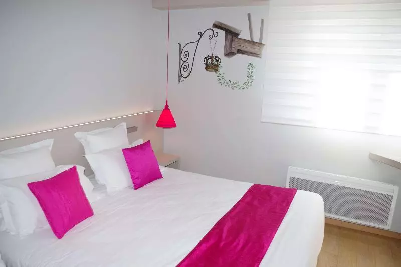 キングサイズベッドのスタンダードルーム, Courtyard By Marriott Glasgow Airport