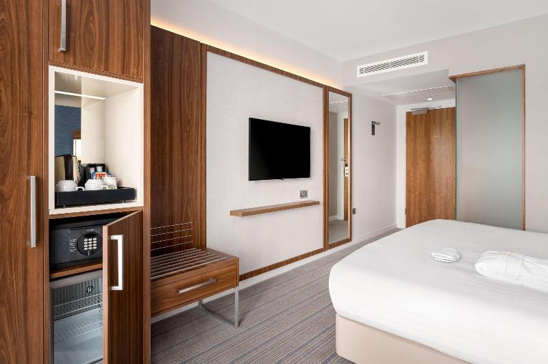 キングサイズベッドのエクゼクティブルーム, Courtyard By Marriott Glasgow Airport