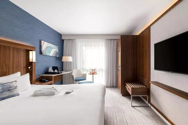 キングサイズベッドのエクゼクティブルーム, Courtyard By Marriott Glasgow Airport