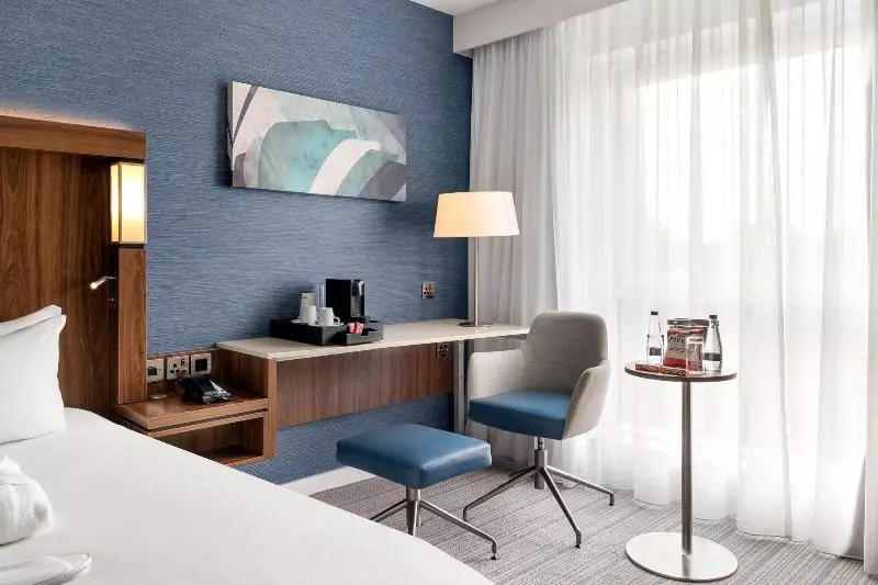 キングサイズベッドのエクゼクティブルーム, Courtyard By Marriott Glasgow Airport