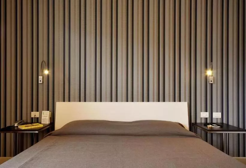 Standardzimmer, Datini