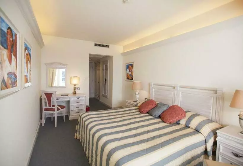 اتاق استاندارد, Grand Villa Argentina