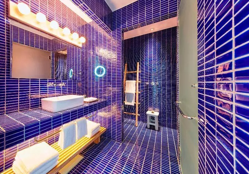 اتاق استاندارد, Holiday Inn Helsinki City Centre, An Ihg
