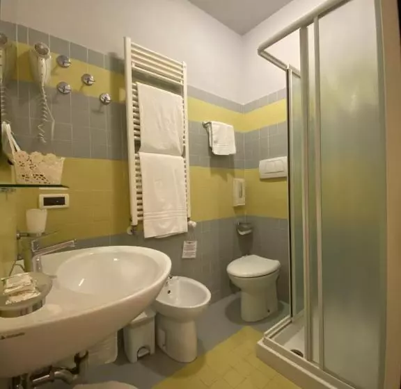 اتاق اکونومی, Locanda Casa Querini