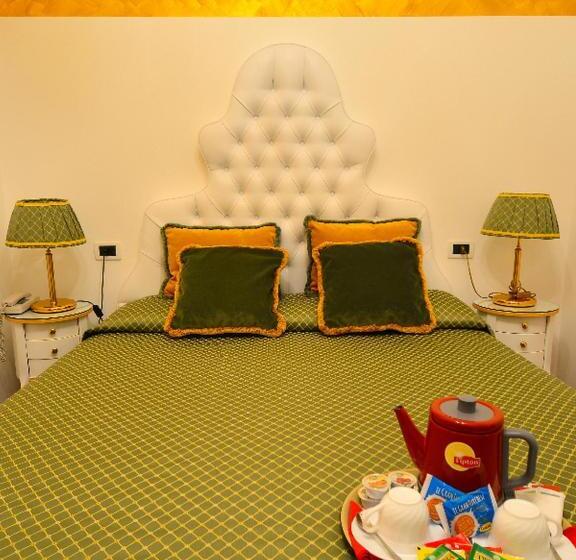 经济房, Locanda Casa Querini