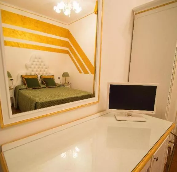 اتاق اکونومی, Locanda Casa Querini