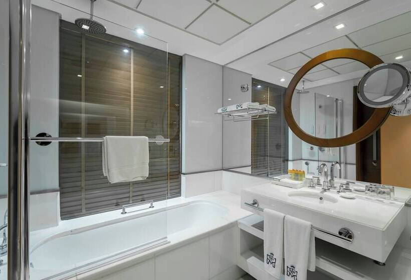 套房, Majestic Premier Hotel Burdubai