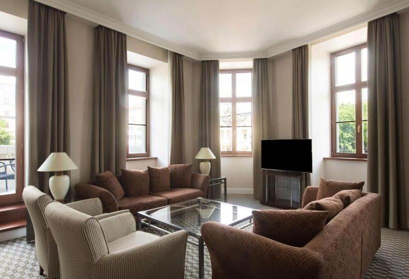 سوئیت با چشم‌انداز, Radisson Blu Carlton Hotel, Bratislava