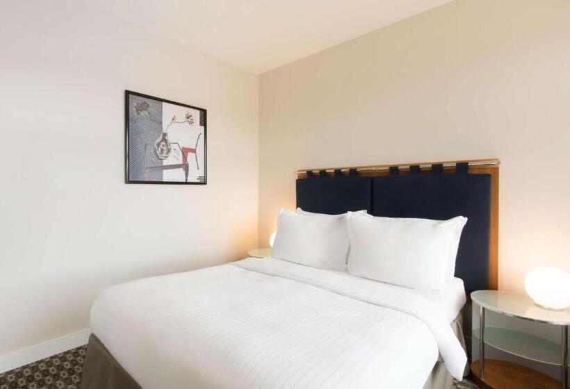 اتاق استاندارد, Radisson Blu Carlton Hotel, Bratislava