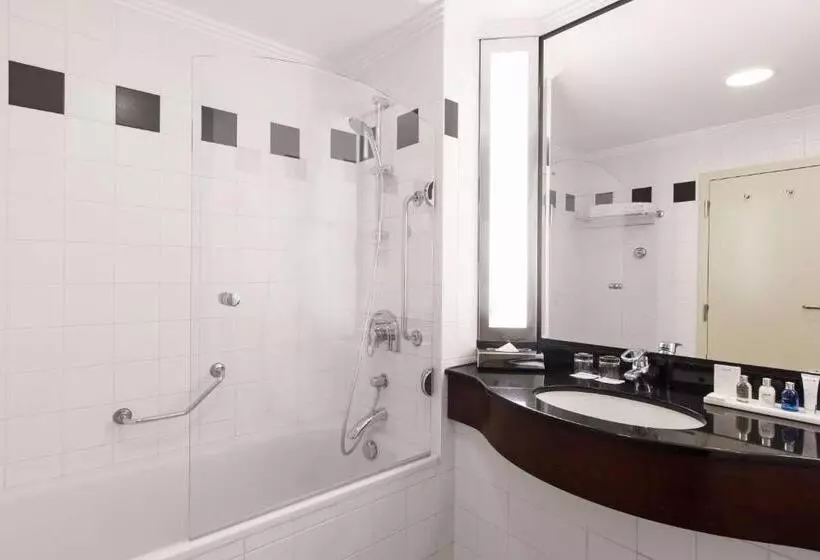 اتاق استاندارد, Radisson Blu Carlton Hotel, Bratislava