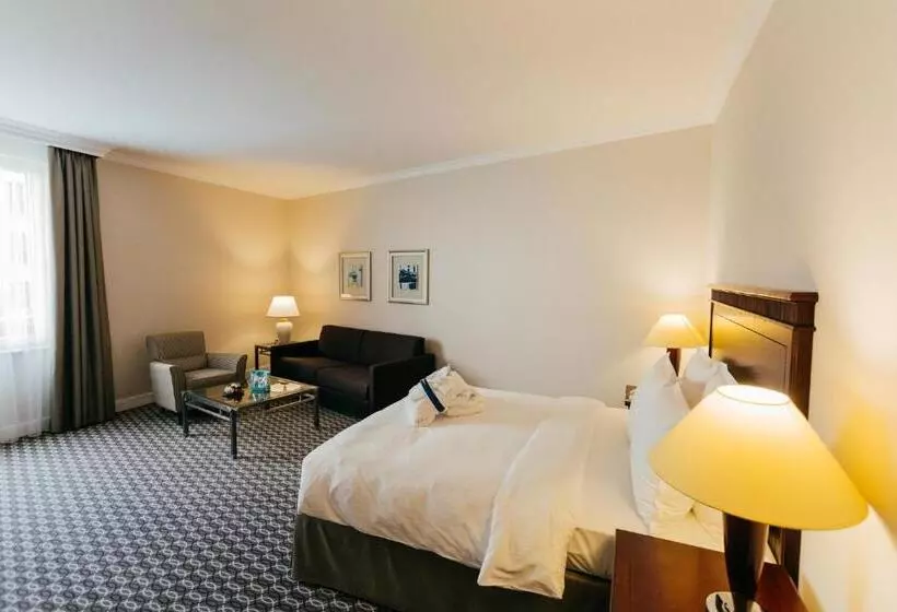 اتاق خانوادگی, Radisson Blu Carlton Hotel, Bratislava