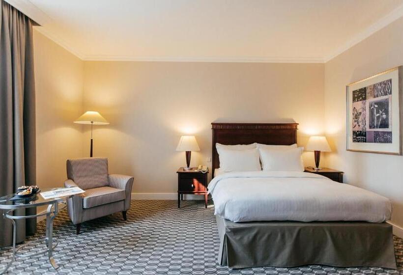 اتاق سوپریور با چشم‌انداز, Radisson Blu Carlton Hotel, Bratislava