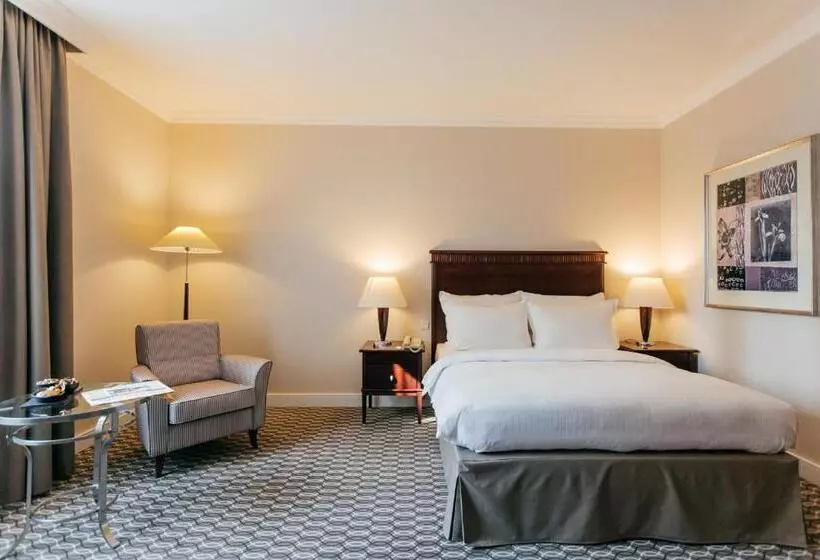 اتاق سوپریور با چشم‌انداز, Radisson Blu Carlton Hotel, Bratislava