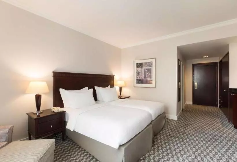 اتاق سوپریور با چشم‌انداز, Radisson Blu Carlton Hotel, Bratislava