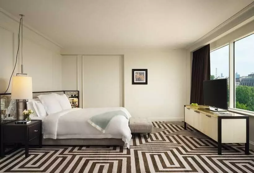 ジュニアスイート, Rosewood London