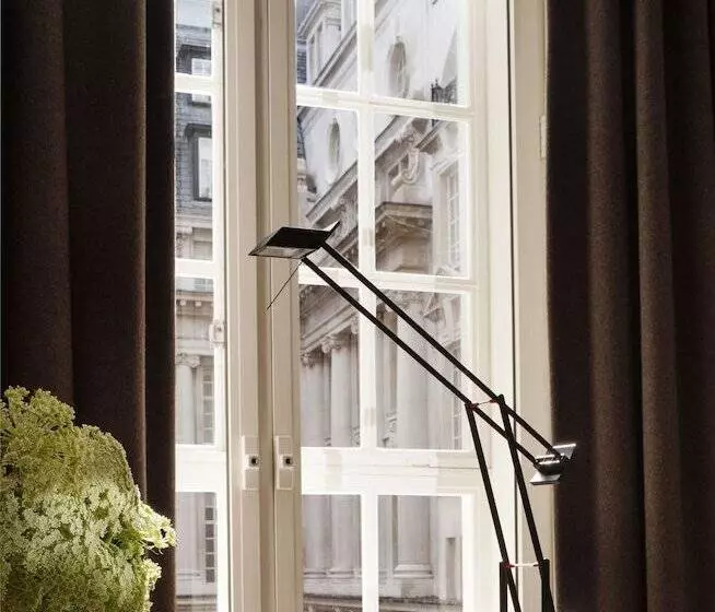 デラックススイート, Rosewood London