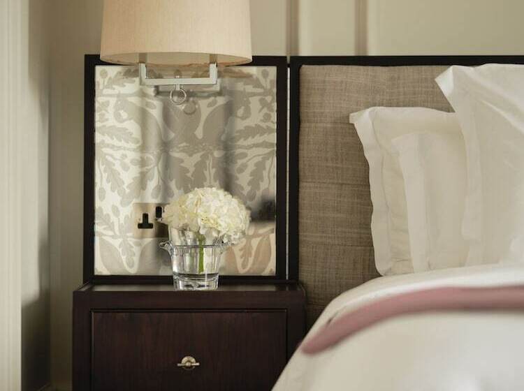 سوییت لوکس, Rosewood London