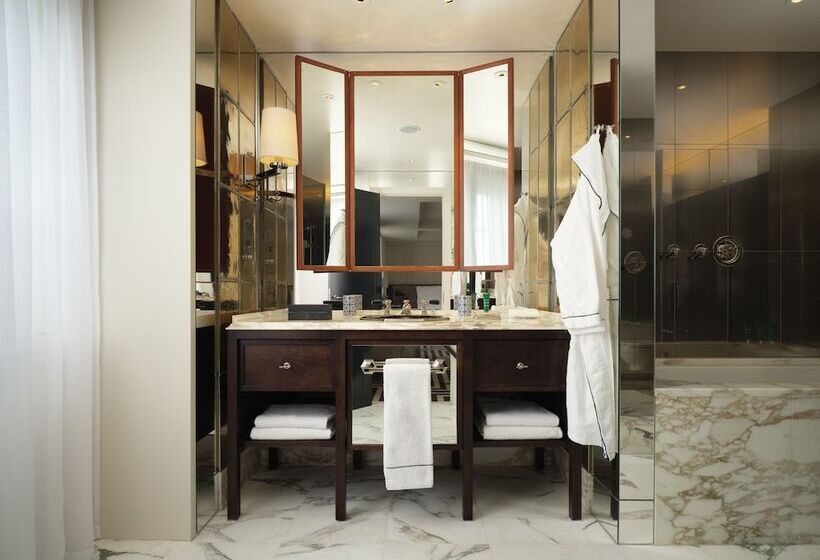 سوئیت پریمیوم, Rosewood London