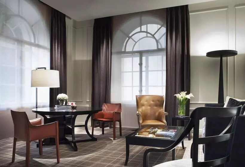 プレミアムスイート, Rosewood London