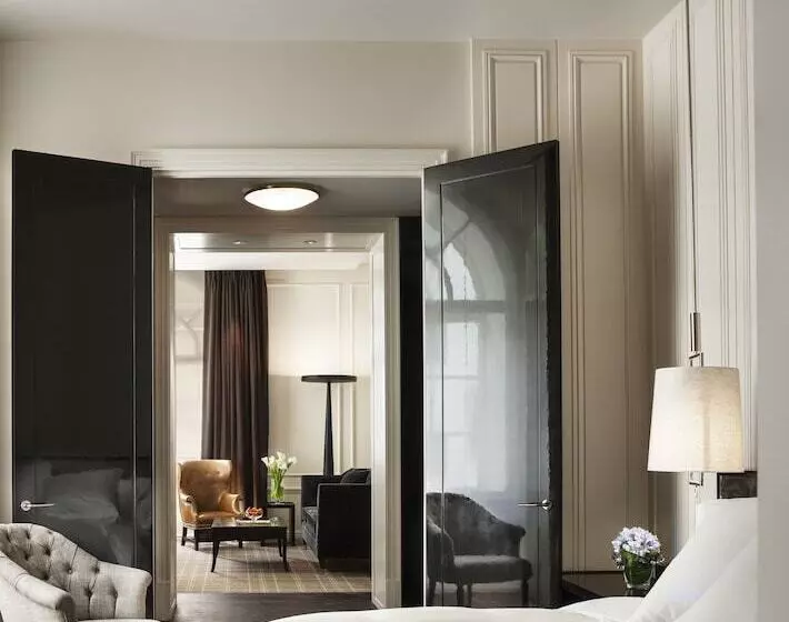 プレミアムスイート, Rosewood London