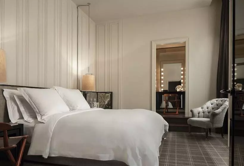 １ベッドルームハウス, Rosewood London