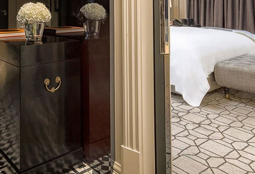 سوییت, Rosewood London