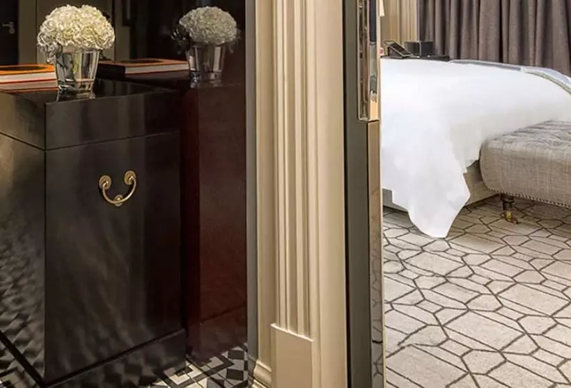スイート, Rosewood London