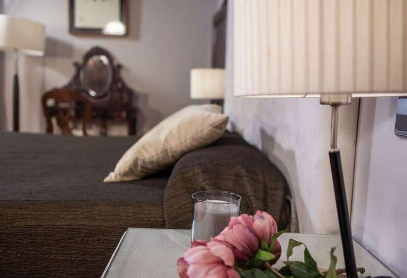 جناح, Rvhotels Palau Lo Mirador