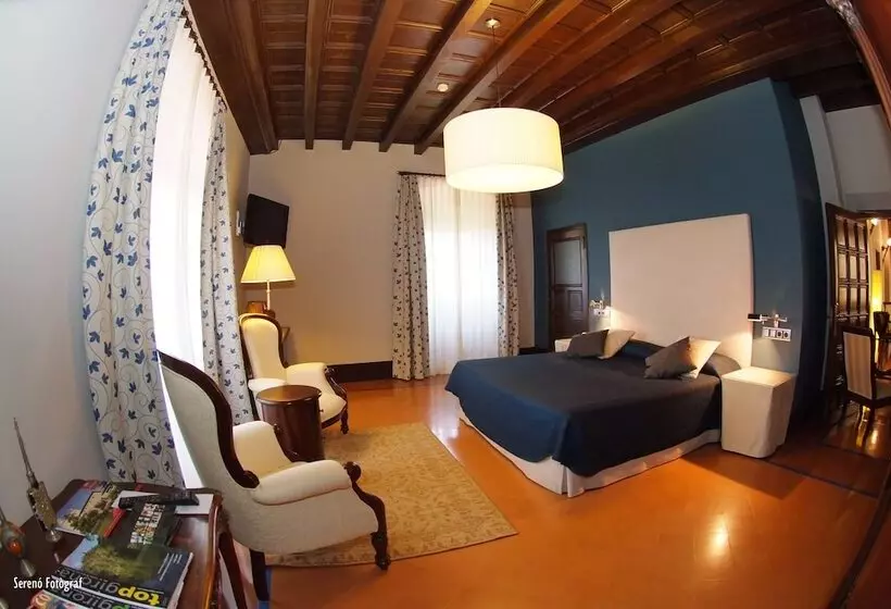 سوییت, Rvhotels Palau Lo Mirador