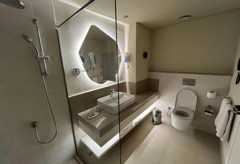 اتاق سوپریور با چشم‌انداز استخر, Naama Bay Promenade Beach Resort Managed by Accor