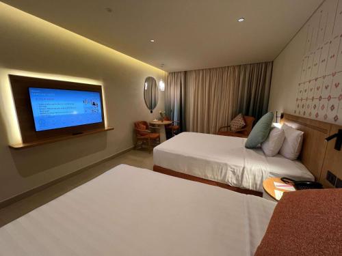 اتاق سوپریور با تخت بزرگ, Naama Bay Promenade Beach Resort Managed by Accor