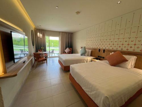 اتاق سوپریور با چشم‌انداز استخر, Naama Bay Promenade Beach Resort Managed by Accor