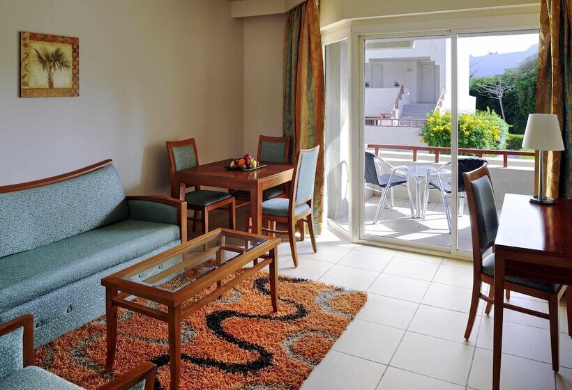 سوئیت اجرایی با چشم‌انداز دریا, Naama Bay Promenade Beach Resort Managed by Accor