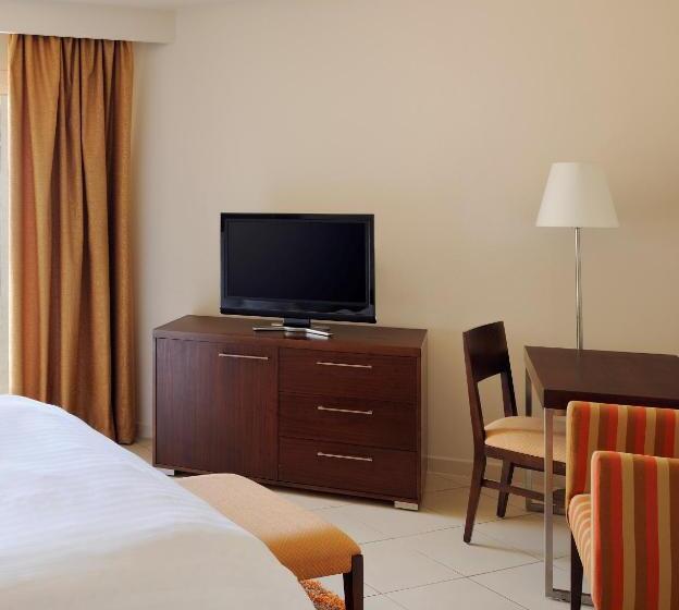 سوئیت اجرایی با چشم‌انداز دریا, Naama Bay Promenade Beach Resort Managed by Accor