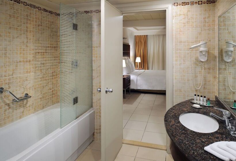 سوئیت اجرایی با چشم‌انداز دریا, Naama Bay Promenade Beach Resort Managed by Accor