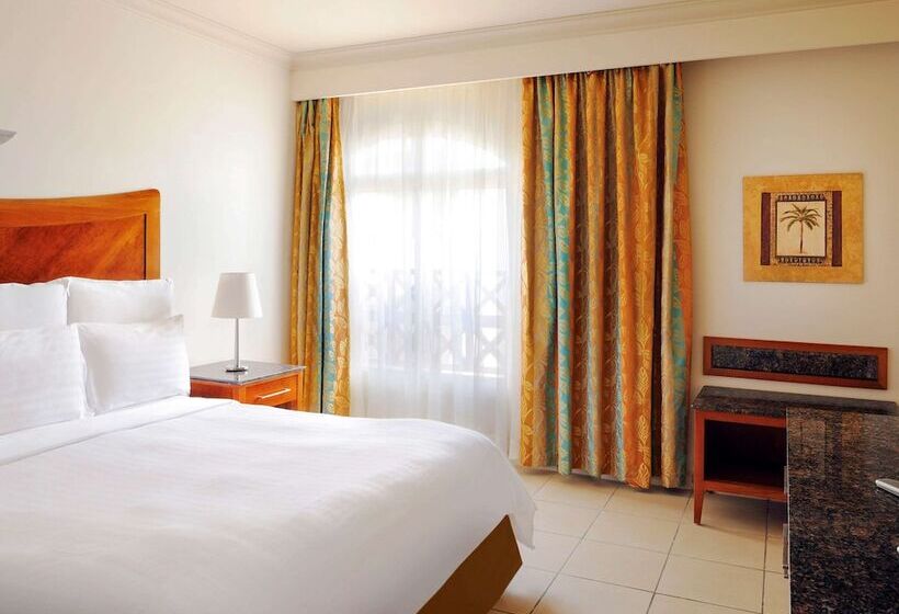 سوئیت اجرایی با چشم‌انداز دریا, Naama Bay Promenade Beach Resort Managed by Accor