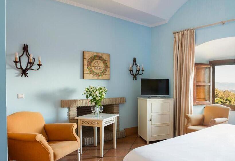 غرفة قياسية, Tugasa Castillo De Castellar