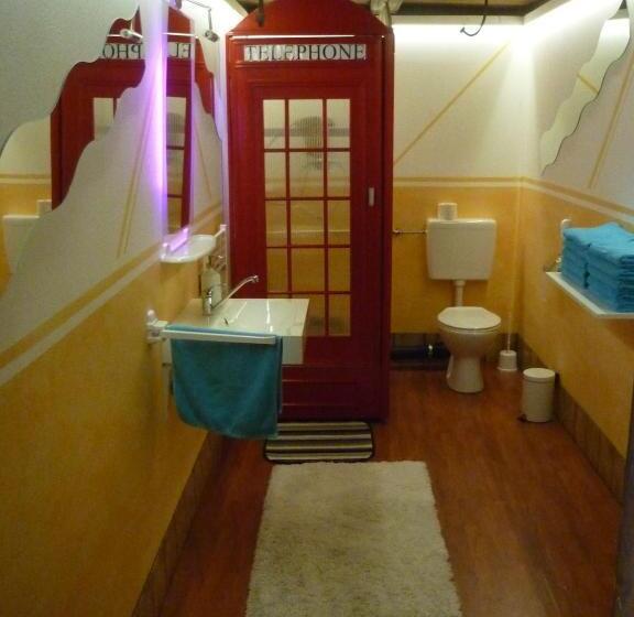 基本间, Schönbrunnen